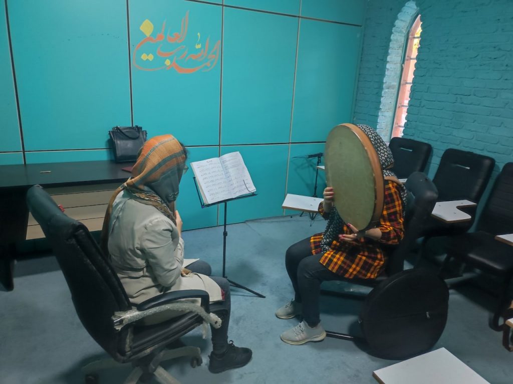 برگزاری کلاسهای خصوصی آموزش دف در فرهنگسرای شهید امامی