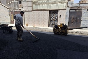  اجرای عملیات زیرسازی و آسفالت کوچه بهارستان نهم
