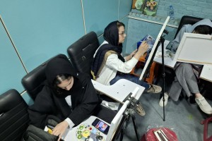 کارگاه آموزش رنگ و روغن در مجموعه فرهنگی شهید صادق امامی