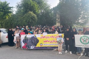 همایش بزرگ پیاده‌روی بانوان شهر صالحیه به مناسبت هفته جمعیت و فرزندآوری برگزار شد
