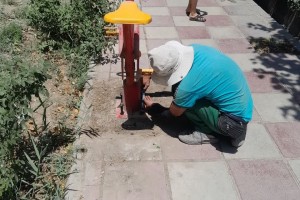 تعویض و نصب ست‌های ورزشی در فاز اول و دوم بوستان نهج‌البلاغه