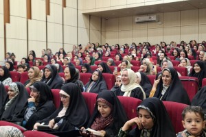 مصاحبه با شهروندان در حاشیه همایش تخصصی مشاوره در صالحیه
