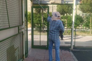 شاداب‌سازی و رنگ آمیزی مبلمان های پارکی سطح شهر صالحیه