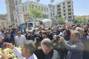 مراسم تشییع و تدفین شهید مدافع وطن "مهدی خدائی" در شهر صالحیه برگزار شد