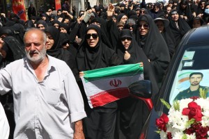 مراسم تشییع و تدفین شهید مدافع وطن "مهدی خدائی" در شهر صالحیه برگزار شد