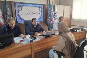 پاسخگویی شهردار صالحیه به مطالبات شهروندان در چهاردهمین جلسه ملاقات مردمی