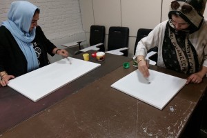 برگزاری کلاس‌های آموزش ساخت تابلوهای دکوراتیو در فرهنگسرای شهید صادق امامی  