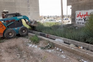  پاکسازی اراضی بایر محدوده کوچه گلستان 28