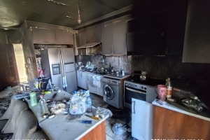 آتشنشانان صالحیه حریق ساختمان مسکونی در نگارستان 5 را مهار کردند  