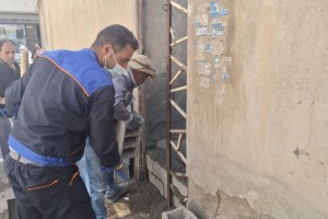 پلمپ واحد مسکونی متخلف به دلیل تخلفات زیست‌محیطی 