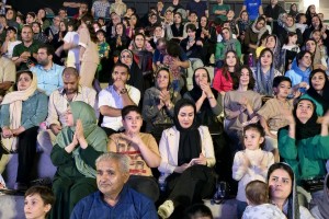 شبی که صالحیه غرق نور شد؛ هم‌نوایی قلوب در جشن «دو نور هدایت»  