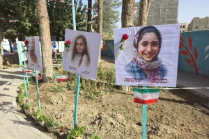 برپایی نمایشگاه تمثال شهدای والامقام جنگ تحمیلی 12 روزه در صالحیه
