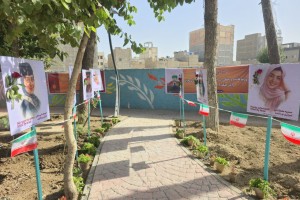 برپایی نمایشگاه تمثال شهدای والامقام جنگ تحمیلی 12 روزه در صالحیه