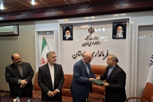 برگزاری آیین تکریم و معارفه سرپرست فرمانداری شهرستان بهارستان