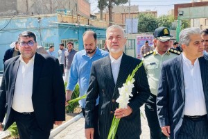 عطر گل و گلاب و زمزمه فاتحه؛ صالحیه در پنجشنبه هفته دفاع مقدس هم‌نفس با شهدا شد