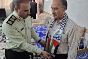 دیدار صمیمی مدیریت شهری صالحیه به‌همراه مسئولان شهرستان بهارستان با خانواده شهید محمد جعفری