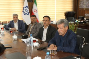نشست ویژه مدیریت شهری صالحیه با مسئولان آبفا برای رفع چالش کم‌آبی و تسریع تکمیل مخزن ذخیره 10 هزار مترمکعبی