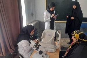 اردوی جهادی پزشکی با ارائه خدمات تخصصی رایگان در دبیرستان بصیرت صالحیه برگزار شد