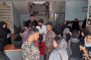 اردوی جهادی پزشکی با ارائه خدمات تخصصی رایگان در دبیرستان بصیرت صالحیه برگزار شد