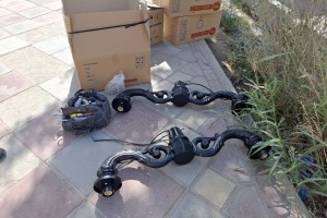 ساماندهی و مرمت چراغ‌های روشنایی پیاده‌رو خیابان ولیعصر(عج)