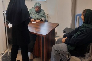 حضور پزشک زنان و ارائه ویزیت رایگان در سرای بانوان شهرداری صالحیه