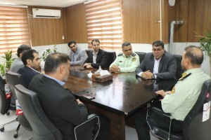 دیدار شهردار و شورای اسلامی شهر صالحیه با فرمانده انتظامی شهرستان بهارستان به مناسبت هفته نیروی انتظامی