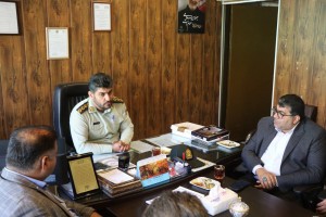 تجلیل شهردار و اعضای شورای اسلامی صالحیه از کادر انتظامی کلانتری 14