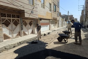 عملیات ترمیم و لکه‌گیری نوار حفاری کوچه میلان 24  