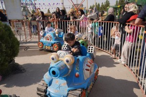 برگزاری ویژه‌برنامه شهرداری و شورای اسلامی صالحیه به مناسبت روز جهانی کودک