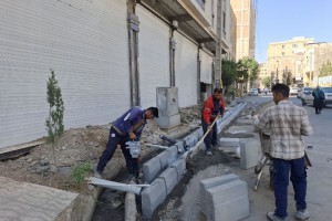 اجرای عملیات تخریب و نوسازی جداول خیابان ده‌متری بوستان