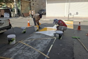 رنگ‌آمیزی سرعت‌گیرها و نصب علائم هشدار دهنده در معابر اصلی صالحیه