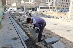 عملیات تخریب و بازسازی جداول فرسوده کوچه گلستان 17