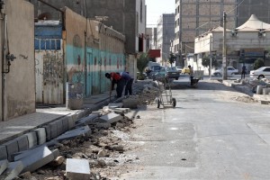 عملیات تخریب و بازسازی جداول فرسوده کوچه گلستان 17