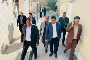 بازدید مدیران راه و شهرسازی از گستره تخریب خانه های فرسوده و ناپایدار با مشارکت مالکین، سرمایه گذاران مسکن و شهرداری صالحیه