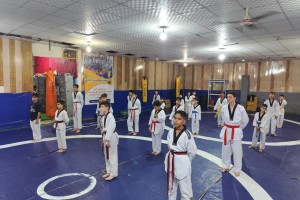 تجلیل مدیریت شهری صالحیه از مربیان و افتخارآفرینان ورزشی شهر