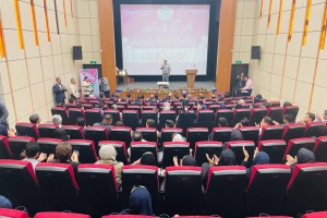 گرامیداشت روز پرستار با حضور مسئولان شهرستان بهارستان در سینما آتامان صالحیه