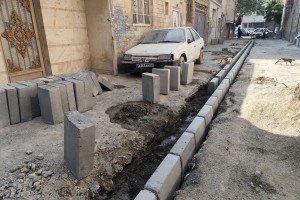 نوسازی جداول کوچه بوستان پنجم در دستور کار واحد عمران شهرداری صالحیه قرار گرفت