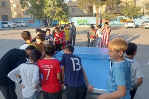 برگزاری مسابقات ورزشی به مناسبت هفته بسیج دانش‌آموزی در مدرسه عمار یاسر