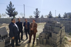 بازدید شهردار و اعضای شورای اسلامی شهر صالحیه از زمینی با کاربری ورزشی در خیابان 9 دی 