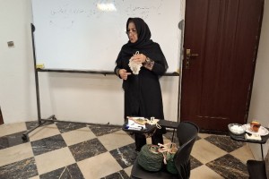 برگزاری دوره‌های آموزش مکرومه‌ بافی در سرای بانوان صالحیه