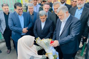 غبارروبی گلزار شهدای امامزاده باقر (ع) در همراهی محمد آگاهی مند شهردار ، رئیس و اعضای شورای اسلامی