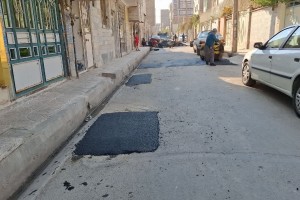 عملیات لکه‌گیری آسفالت کوچه بوستان نهم اجرایی شد