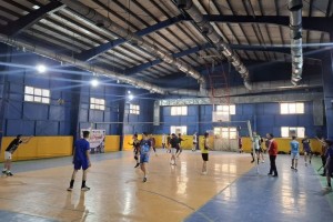 نبرد بلندقامتان شهر صالحیه؛ تیم «شهید باکری» قهرمان المپیاد والیبال دانش‌آموزی شد