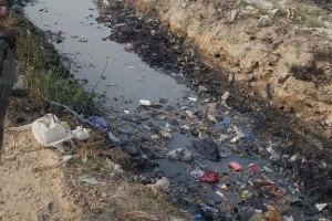 اجرای عملیات لایروبی در کانال سیاب محله میلان