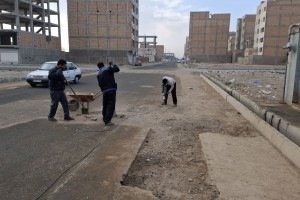 زیرسازی نوار حفاری خیابان امام سجاد (ع) جهت ترمیم و لکه‌گیری