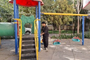 ساماندهی و نوسازی کامل وسایل بازی کودکان در پارک بانوان ریحانه