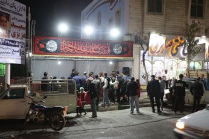 برپایی موکب پذیرایی و ایستگاه صلواتی شهرداری صالحیه در ایام فاطمیه