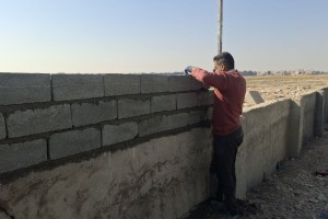 عملیات دیوارکشی پیرامون سایت پردازش پسماند شهر صالحیه آغاز شد