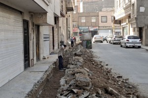 عملیات تخریب و نوسازی جداول کوچه گلستان 12 کلید خورد