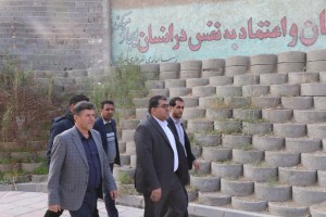 بازدید میدانی شهردار و اعضای شورا از بوستان نهج البلاغه